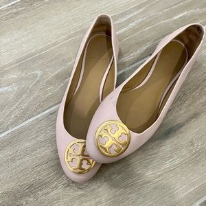 TORY BURCH cream pink classic ballet flats BARLEY WORN!💗